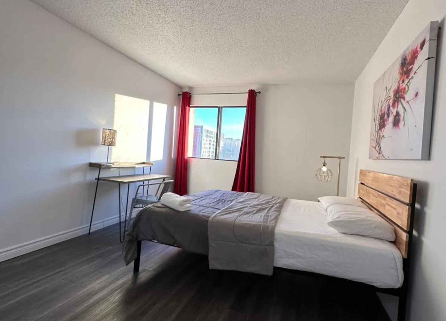 The FIVE Apartment Montreal