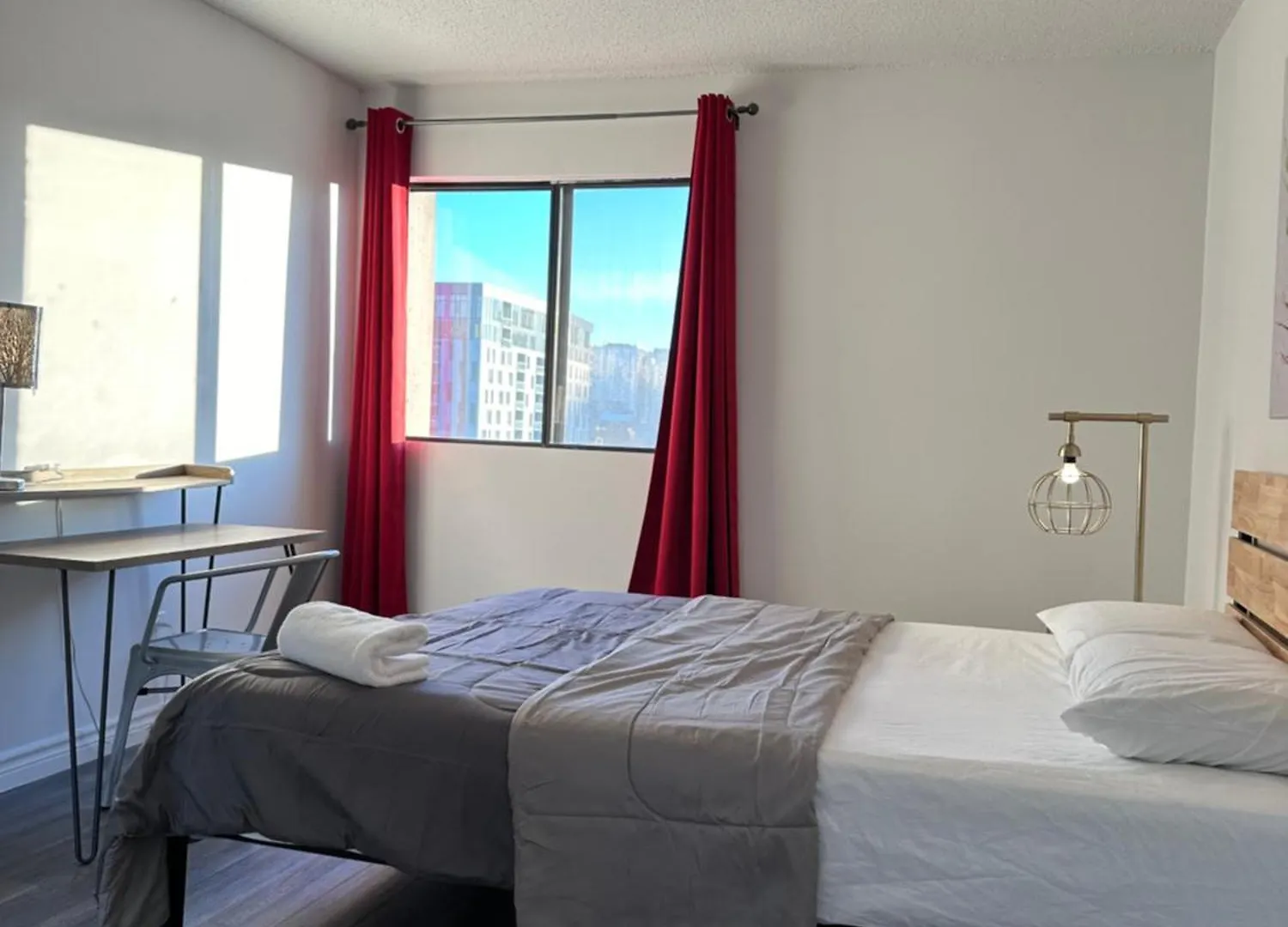 The FIVE Apartment Montreal